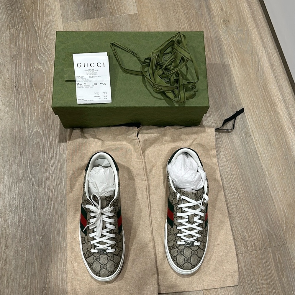 Gucci Sneakers